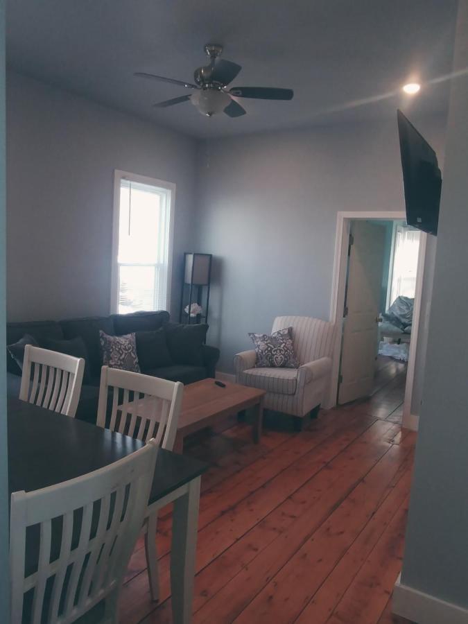 Appartamento East Bayside/ Munjoy - Charming Downtown Escape Portland Esterno foto
